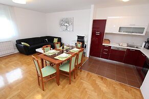 Apartment Mladen