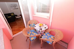 Apartment Mladen