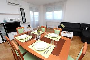Apartment Mladen