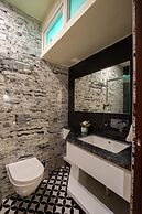 Royal Rawal - Luxury Boutique Hotel
