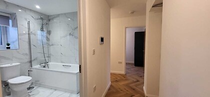 Hybrid Resi - Mitcham
