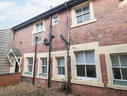 Courtyard Cottage