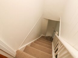 Lands House