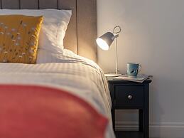 Lands House