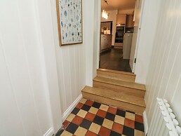 Lands House