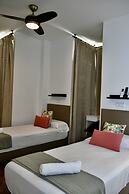 Hostal Garden Rous