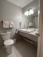Fenelon Inn