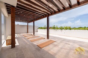 NHOA 207B Lux 1BR Condo Pool View in Aldea Zama