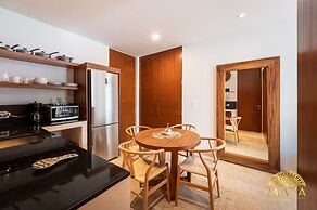 NHOA 207B Lux 1BR Condo Pool View in Aldea Zama