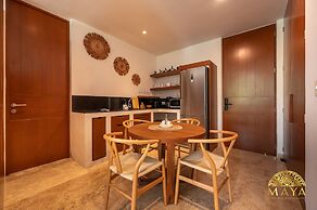 NHOA 207B Lux 1BR Condo Pool View in Aldea Zama