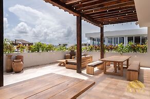 NHOA 207B Lux 1BR Condo Pool View in Aldea Zama