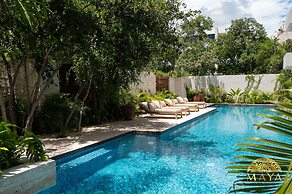 NHOA 207B Lux 1BR Condo Pool View in Aldea Zama