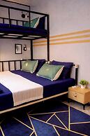 BM Loft On Nut & Massage
