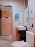 BM Loft On Nut & Massage