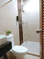 BM Loft On Nut & Massage