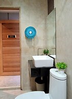 BM Loft On Nut & Massage