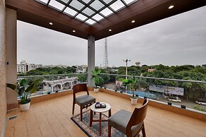 Hotel Radhika