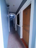 Maritonies Place
