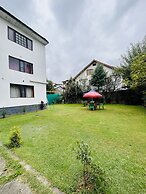 The Iceland Hotel Srinagar
