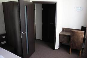 Hotel Almond