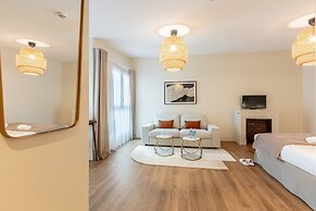 Le Nest by Sweett