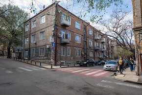 H&B apartments Machabeli