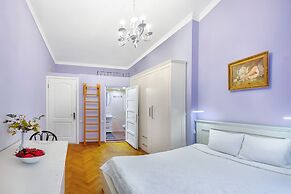 H&B apartments Machabeli
