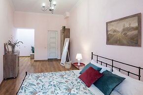 H&B apartments Machabeli