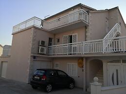 Apartmani Kresic 1