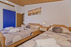 Apartmani Kresic 1