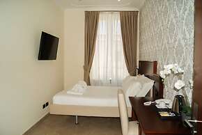 Glam Luxury Rome
