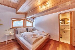 Marys Holiday Penthouse