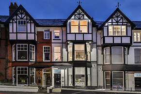 1 Bed Flat - Sleeps 2 - Pets - Parking - Wifi
