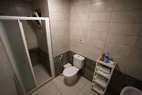 Arman Hotel suites