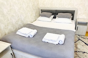 Nanosh East Hotel