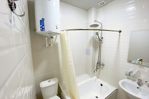 Nanosh East Hotel