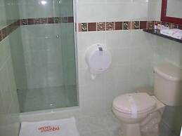 Hotel Inambu