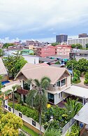 Natcha Pool Villa by Warin