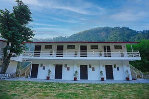 Nature Sprint Resort By The River