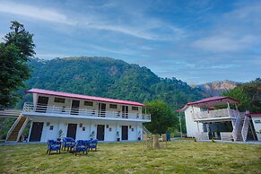 Nature Sprint Resort By The River