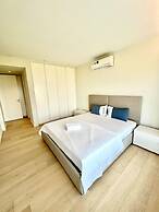Emerald Bay Suites