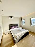 Emerald Bay Suites