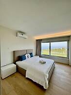 Emerald Bay Suites