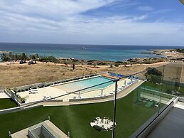 Emerald Bay Suites