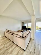 Emerald Bay Suites