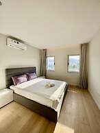 Emerald Bay Suites