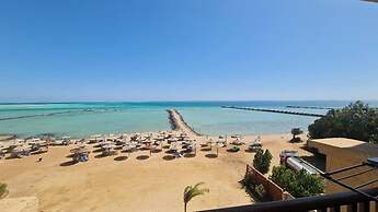 Beach Front View Boutique Apartment