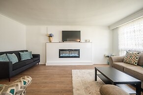 GLOBALSTAY Cozy 4 Bedroom House