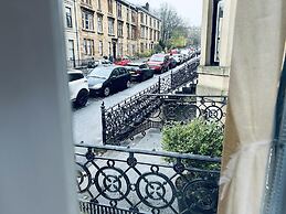Beautiful one bed Apartment in Glasgow West End