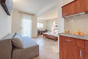 Ampelia Hotel Kassandra
